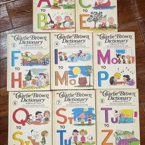 The Charlie Brown Complete Dictionary Set Hardcover Books - Picture 4 of 13